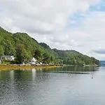 Seaside Serenity In Settem Fjord-by Traum Feriehus Bo (More og Romsdal)